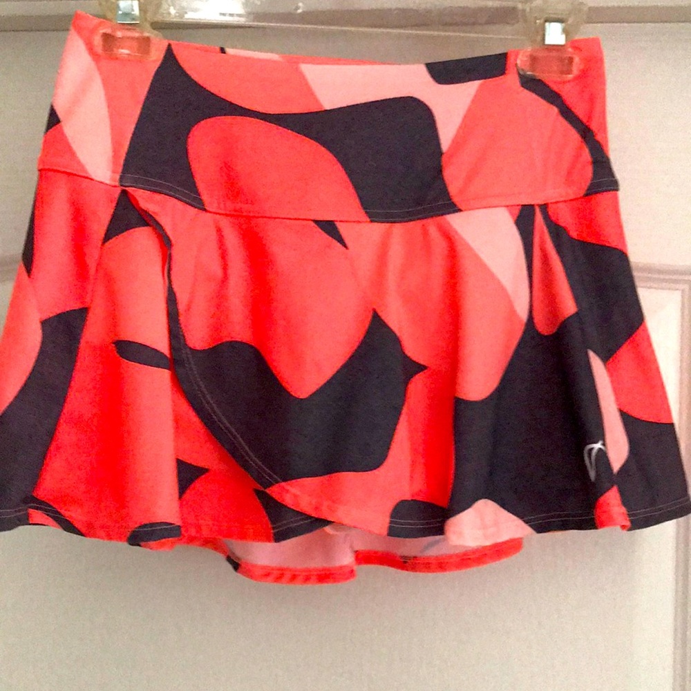 Athletic DNA skort. NWOT